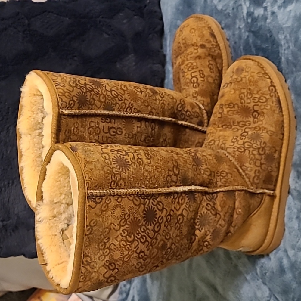 Uggs Authentic - image 3